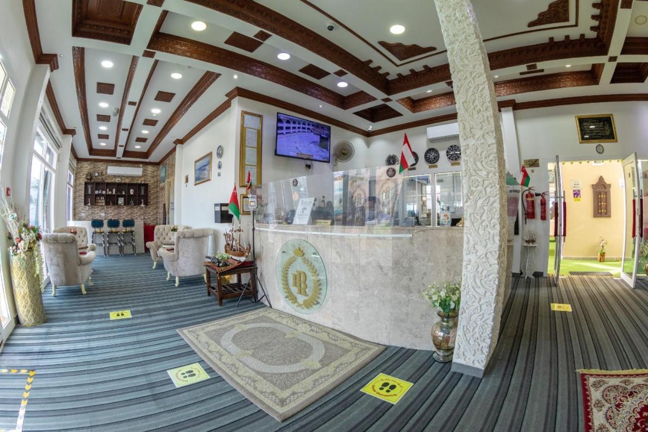 Sur Bandar Al Ayjah Hotel Apartments Luaran gambar