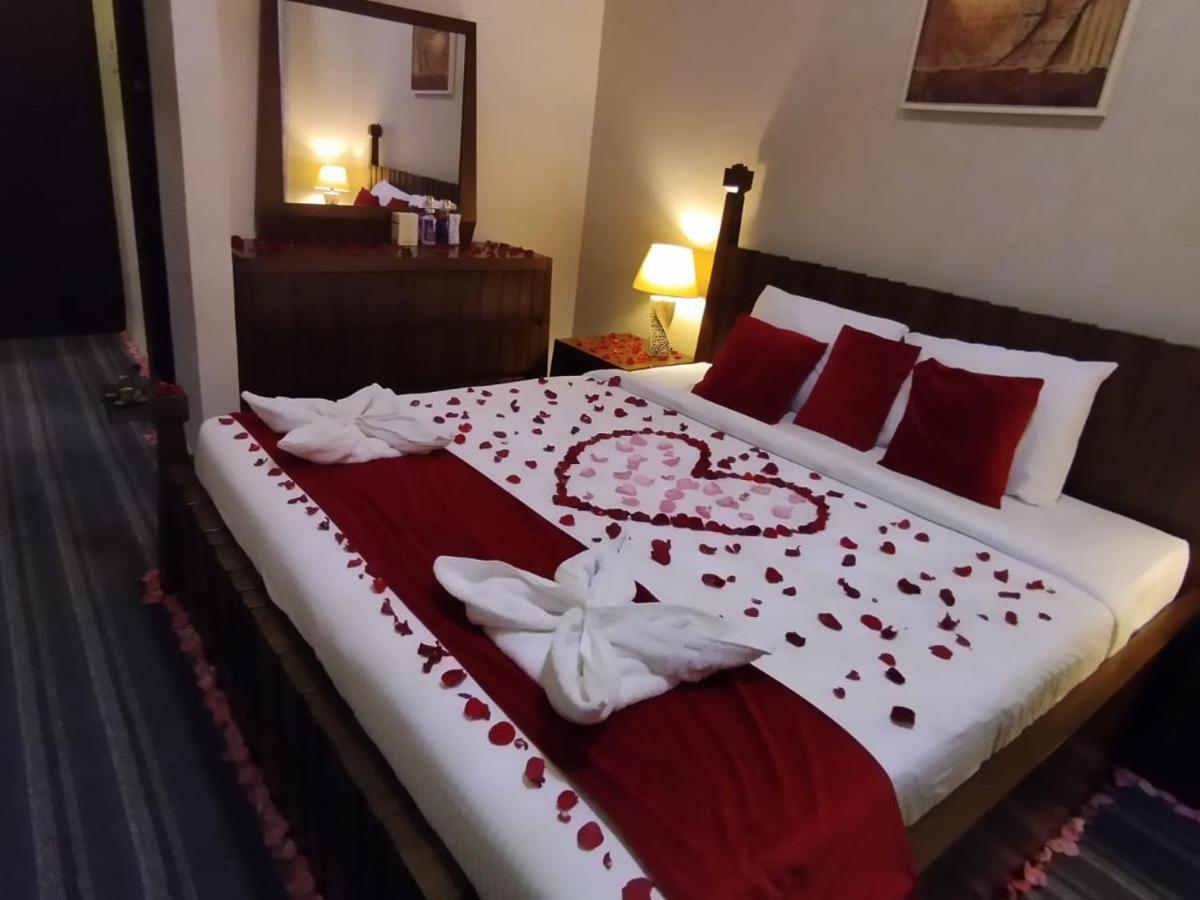 Sur Bandar Al Ayjah Hotel Apartments Luaran gambar