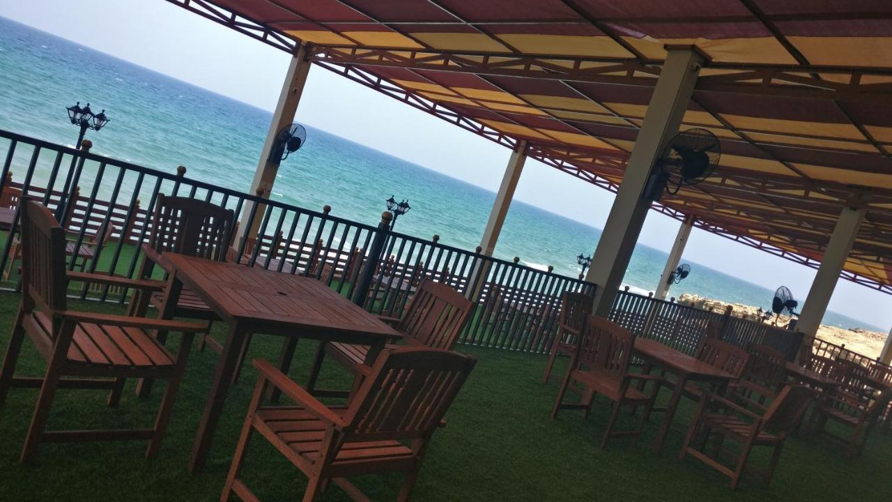 Sur Bandar Al Ayjah Hotel Apartments Luaran gambar