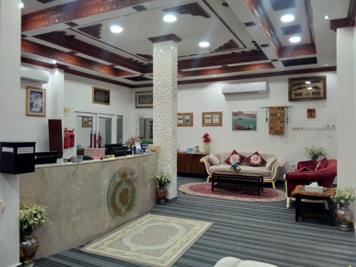 Sur Bandar Al Ayjah Hotel Apartments Luaran gambar